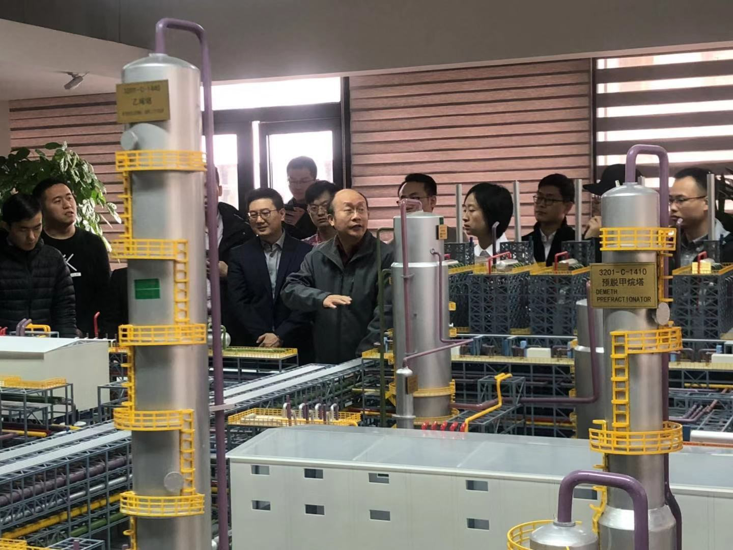 �廪��ѧMEM�Ŷ�һ�вηÿ�ʱ